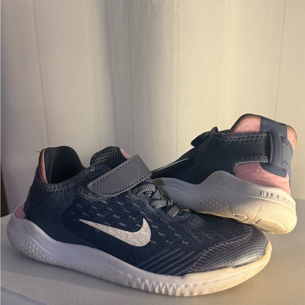Nike Kids' Gray and Light Pink Sneakers